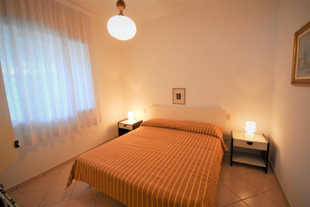 Villa Mary Lignano Sabbiadoro Bagian luar foto